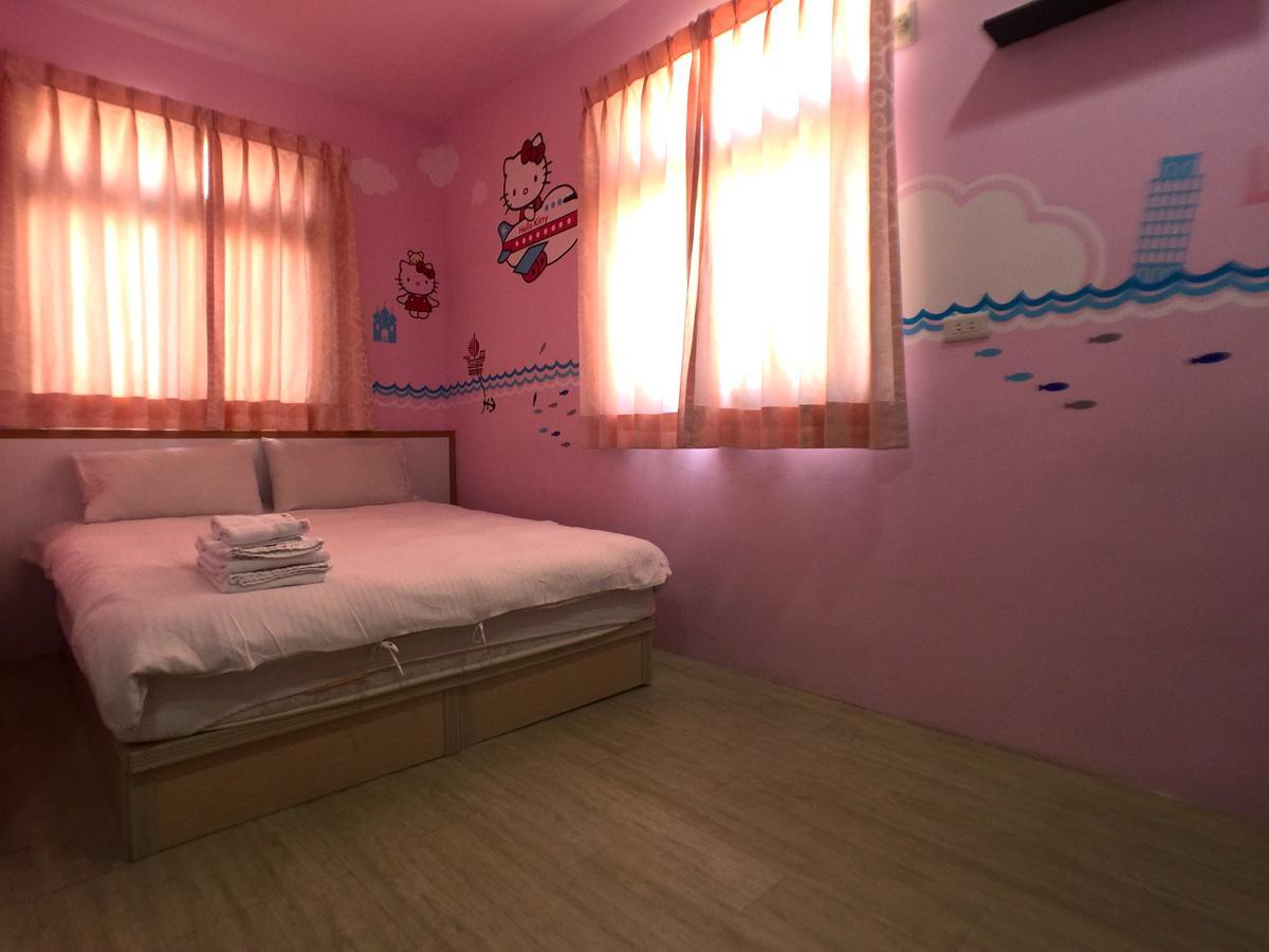 Funja Colorful Hotel Ταϊχούνγκ Εξωτερικό φωτογραφία